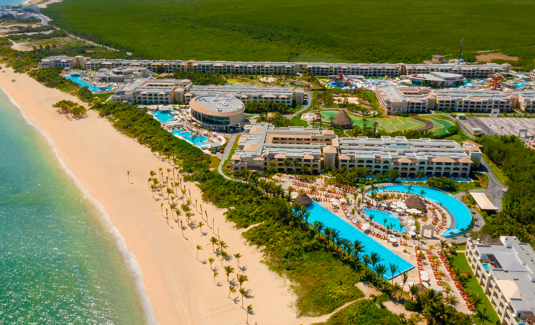 Moon Palace Grand in Cancun (image:  transat.com)
