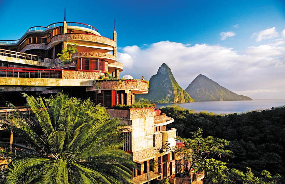 Jade Mountain Resort