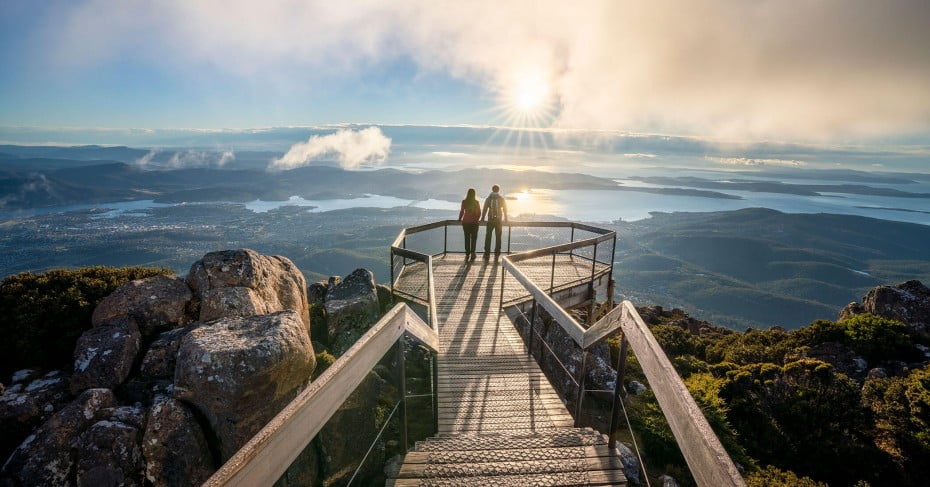 Summit Kunanyi