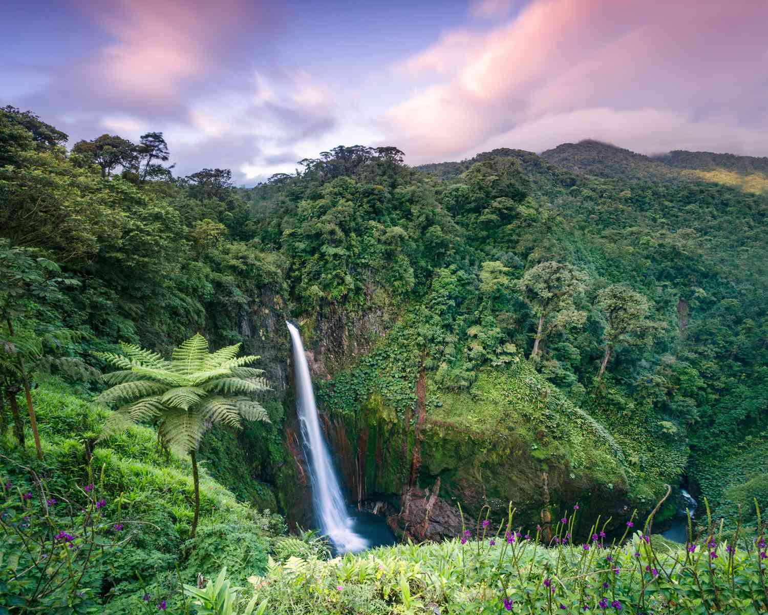 Catarata del Toro waterfall, Costa Rica