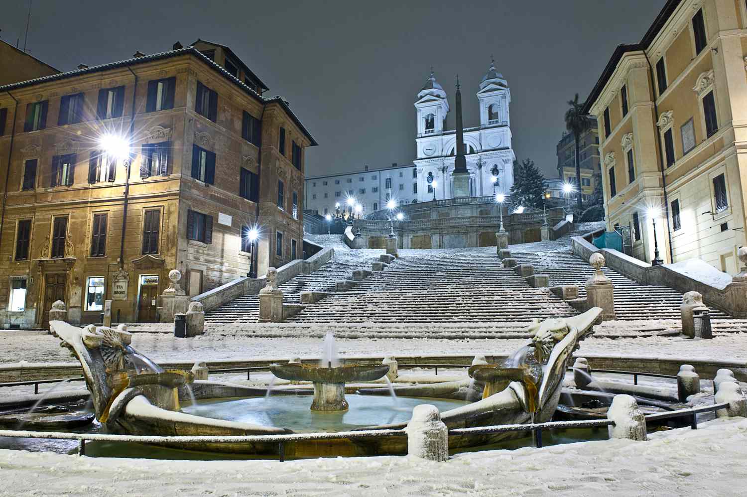 snow in Italy