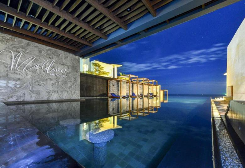 Pool view