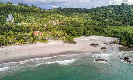 Espadilla beach and Coastline near Manuel Antonio National Park