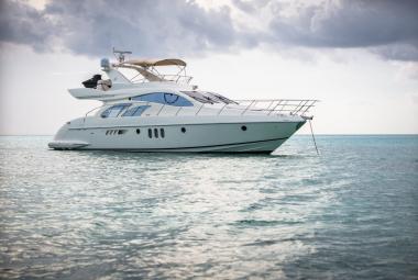 Belle Yacht